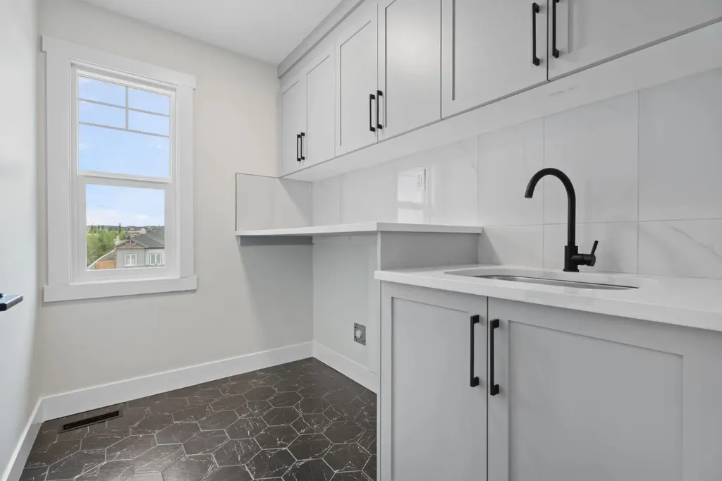 26 Cimarron Estates Gate Okotoks AB T1S 0M9