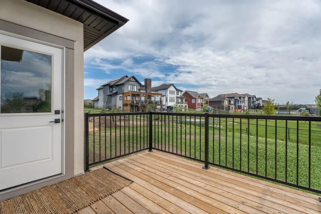 26 Cimarron Estates Gate Okotoks AB T1S 0M9