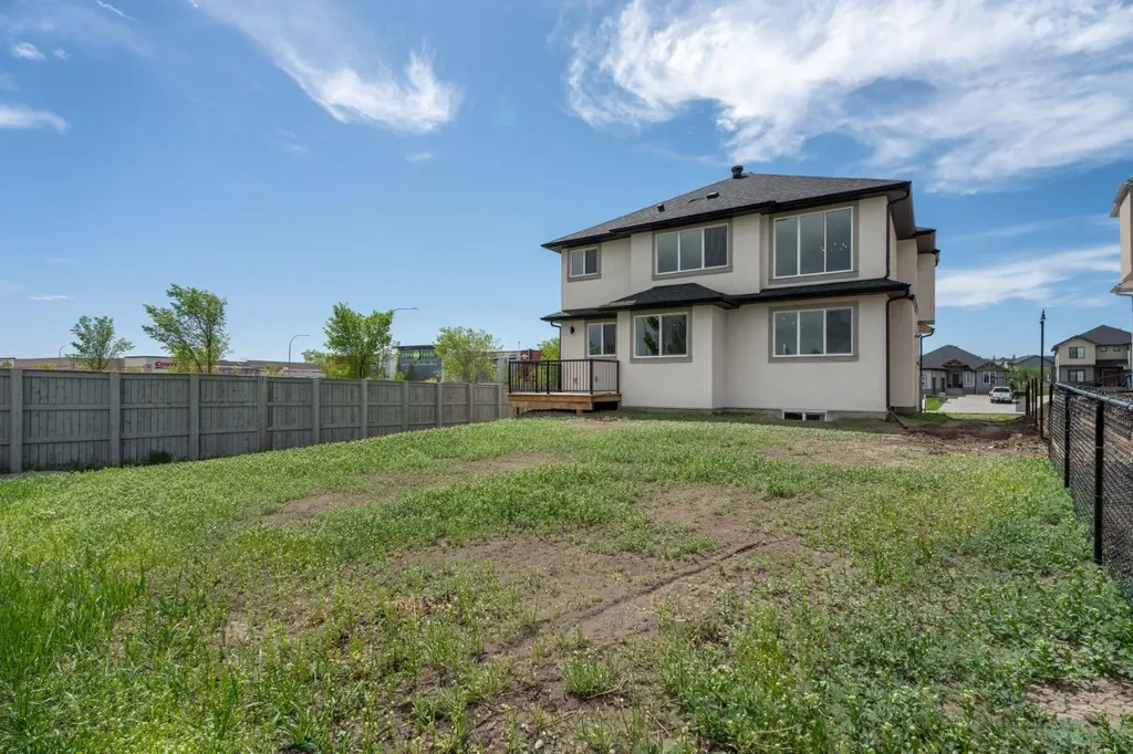 26 Cimarron Estates Gate Okotoks AB T1S 0M9