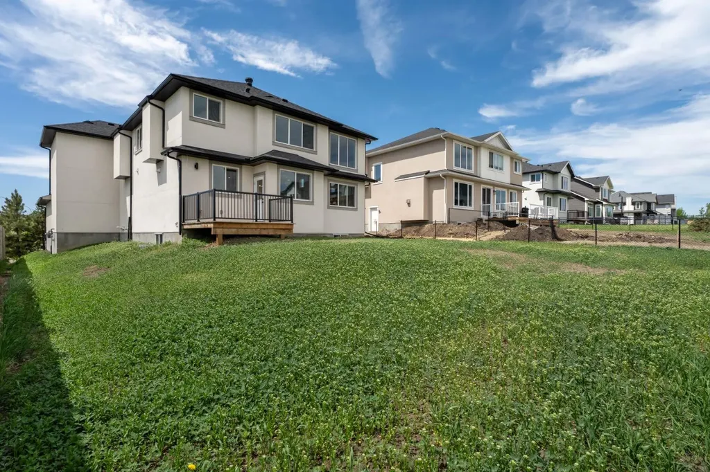 26 Cimarron Estates Gate Okotoks AB T1S 0M9