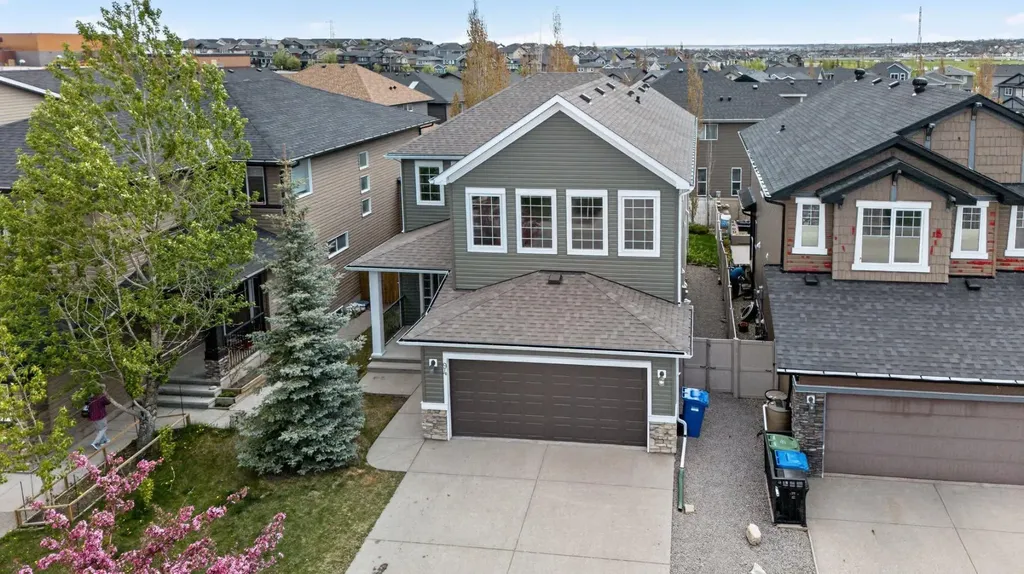 94 Evansdale Common NW Calgary AB T3P 0E6