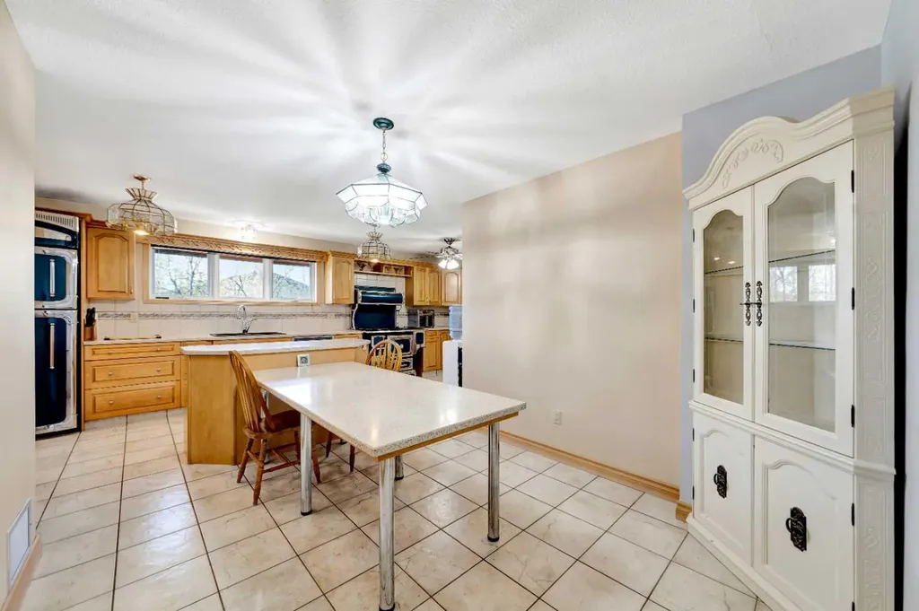 106 1 Street W Waseca SK S0M 3A0
