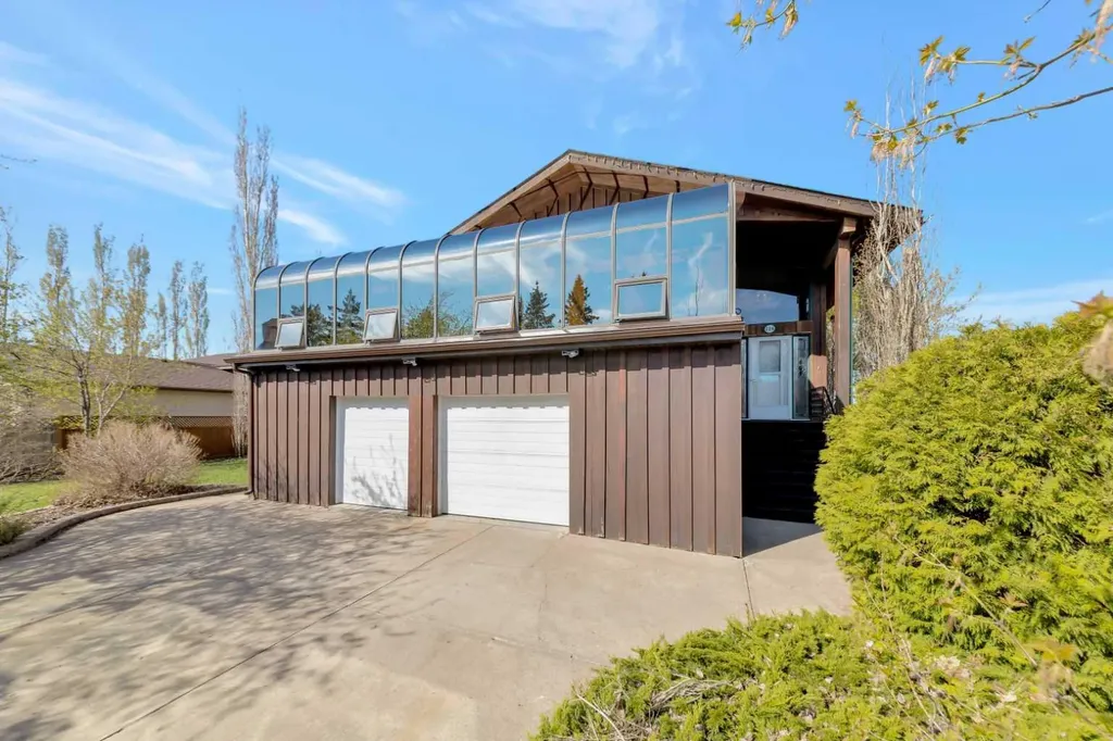 106 1 Street W Waseca SK S0M 3A0