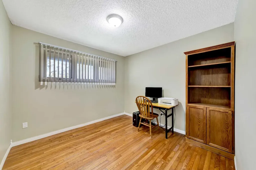 106 1 Street W Waseca SK S0M 3A0