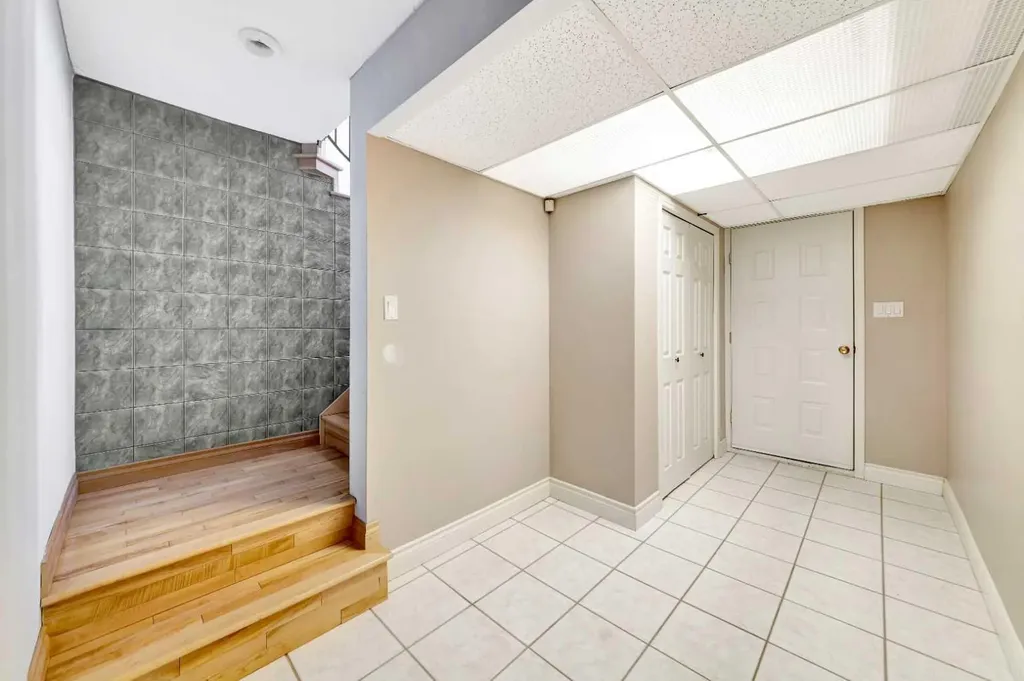 106 1 Street W Waseca SK S0M 3A0