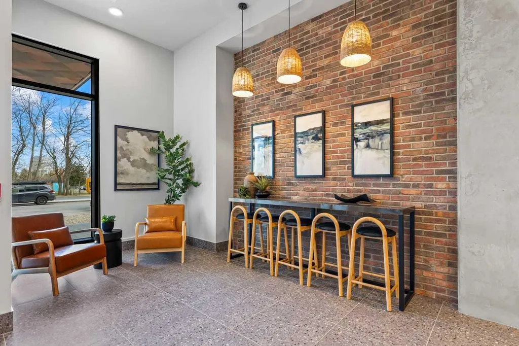 3107 Warren Street NW Calgary AB T3B6N7