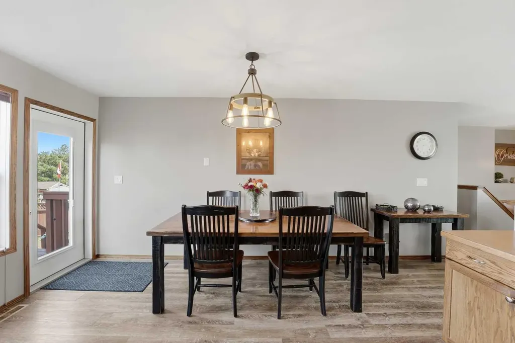 4840 Westbrooke Road Blackfalds AB T4M 0K7