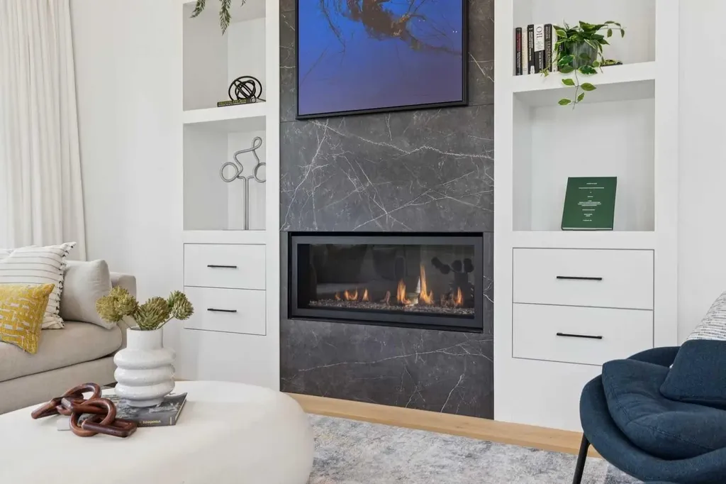 3728 5 Avenue SW Calgary AB T3C 0B8