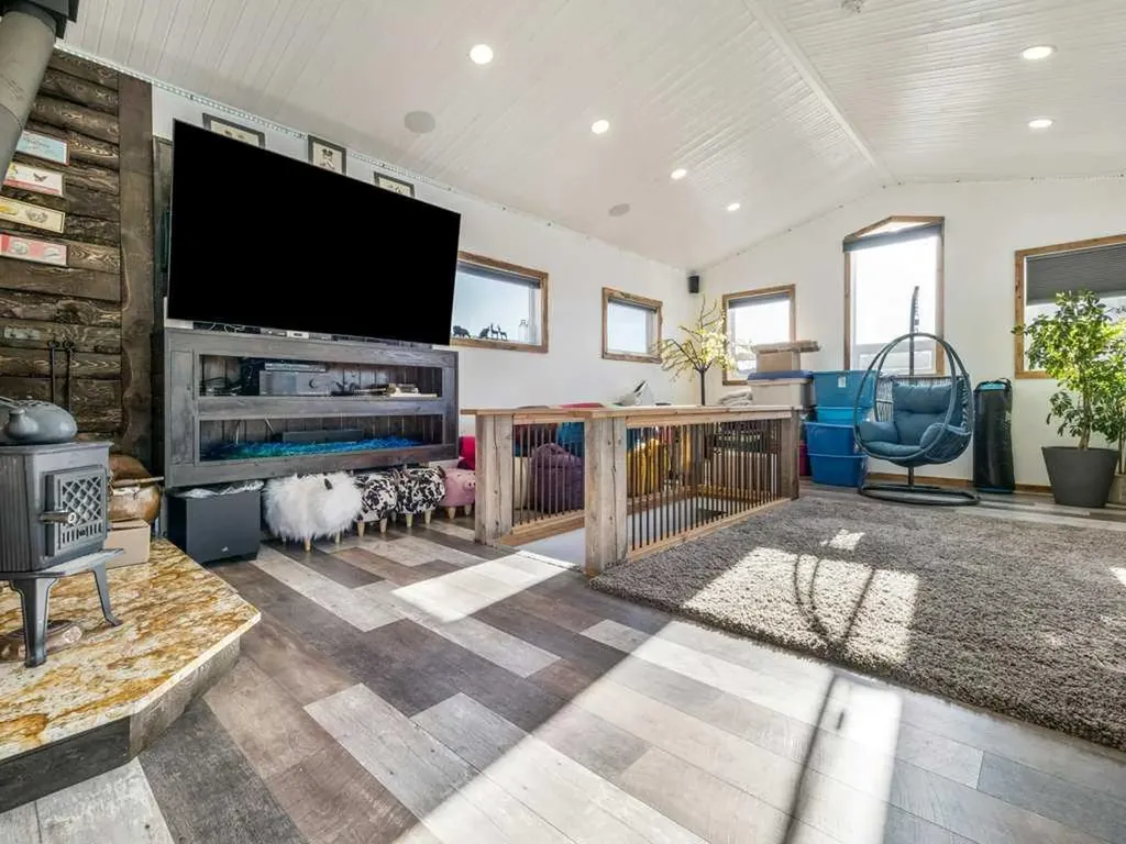 6501 22 Avenue Coleman AB T0K0M0