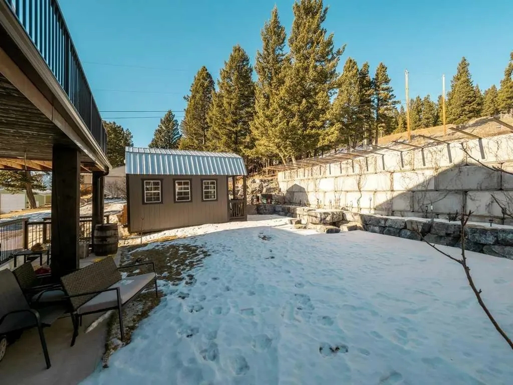 6501 22 Avenue Coleman AB T0K0M0
