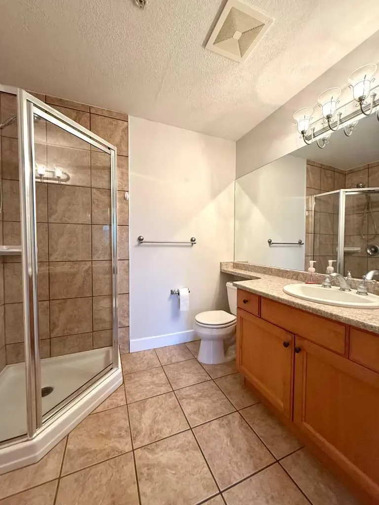 9918 Gordon Avenue Fort Mcmurray AB T9H5L1