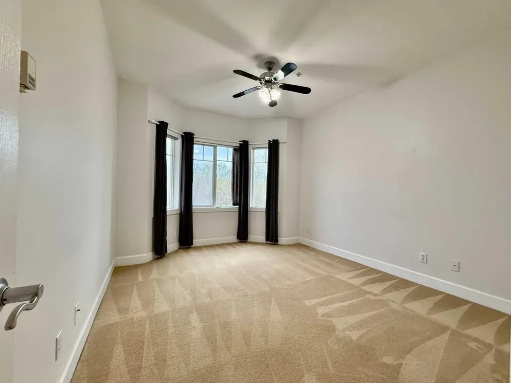 9918 Gordon Avenue Fort Mcmurray AB T9H5L1