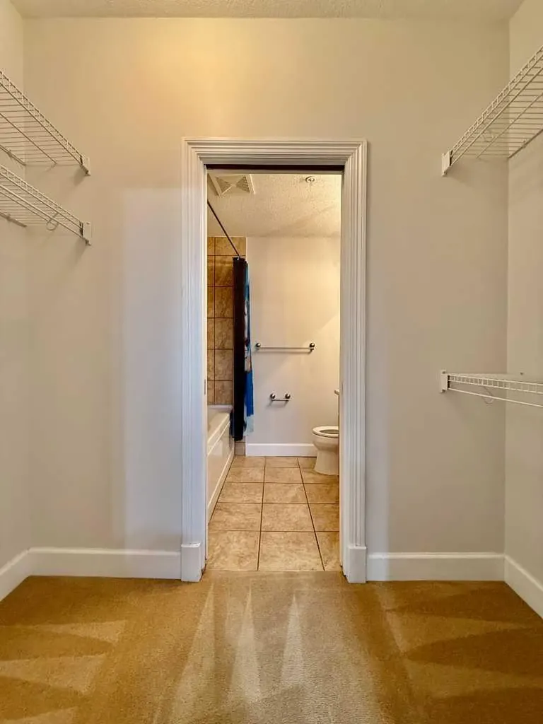 9918 Gordon Avenue Fort Mcmurray AB T9H5L1