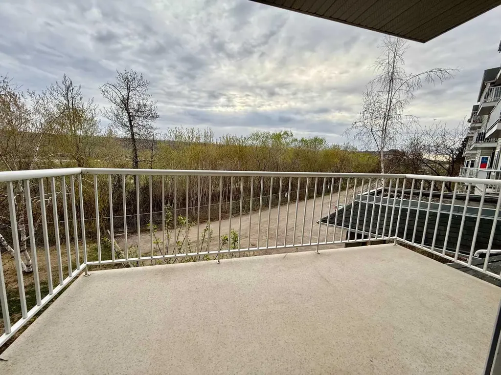 9918 Gordon Avenue Fort Mcmurray AB T9H5L1