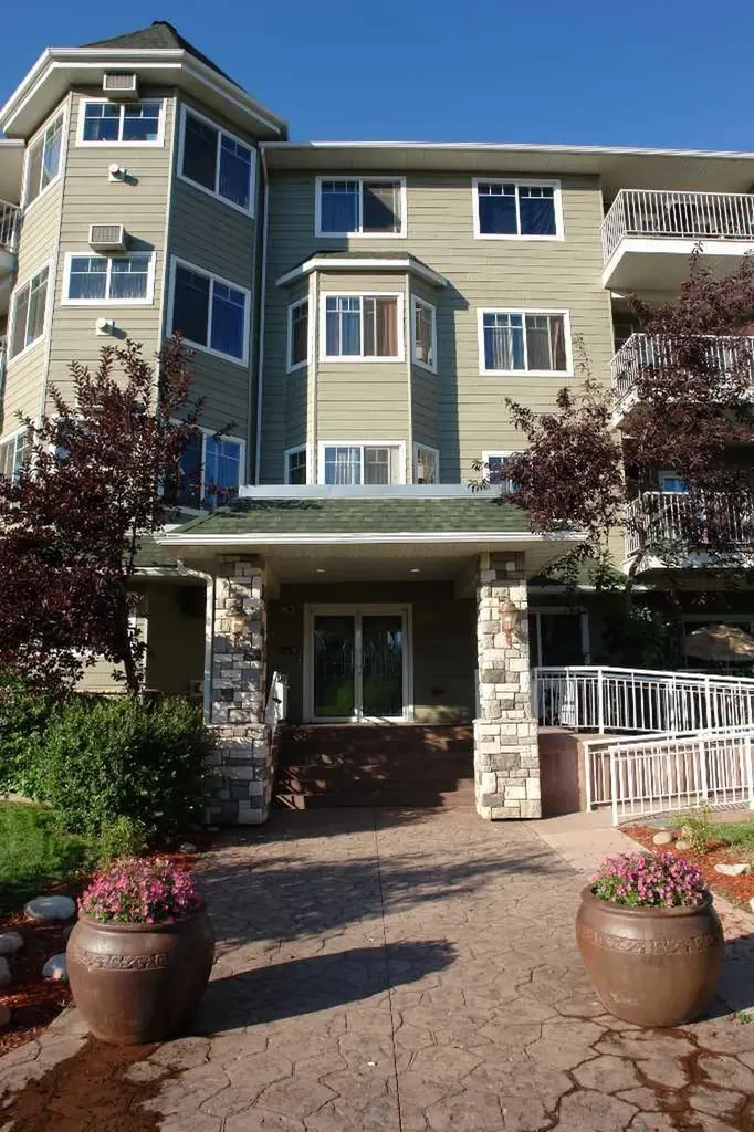 9918 Gordon Avenue Fort Mcmurray AB T9H5L1