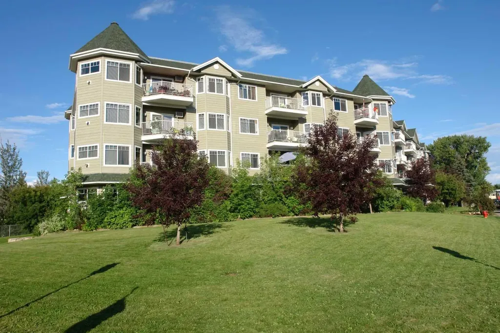 9918 Gordon Avenue Fort Mcmurray AB T9H5L1