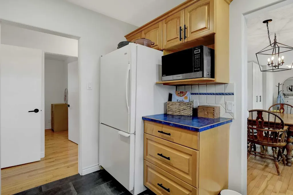 10015 89 Avenue Grande Prairie AB T8V 0E2