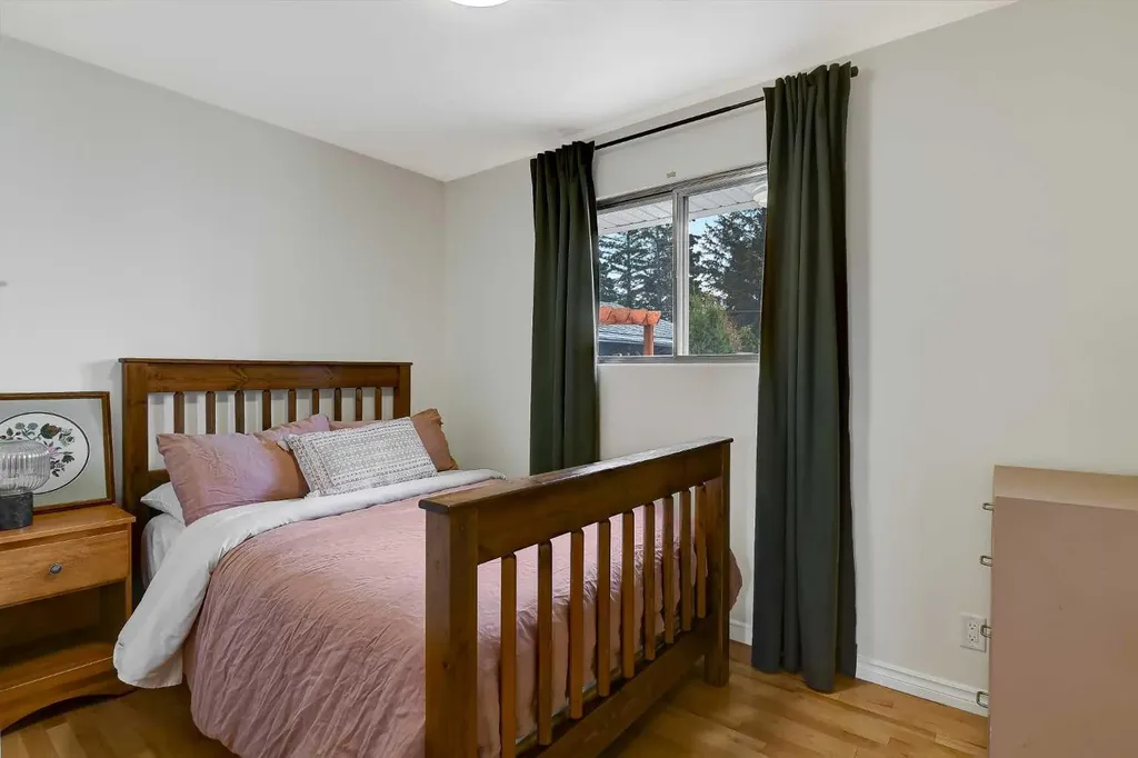 10015 89 Avenue Grande Prairie AB T8V 0E2