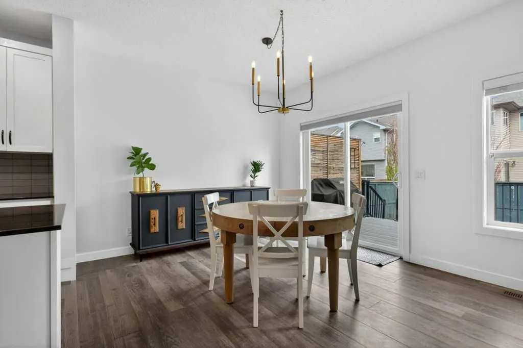 1091 Brightoncrest Green SE Calgary AB T2Z 1G8