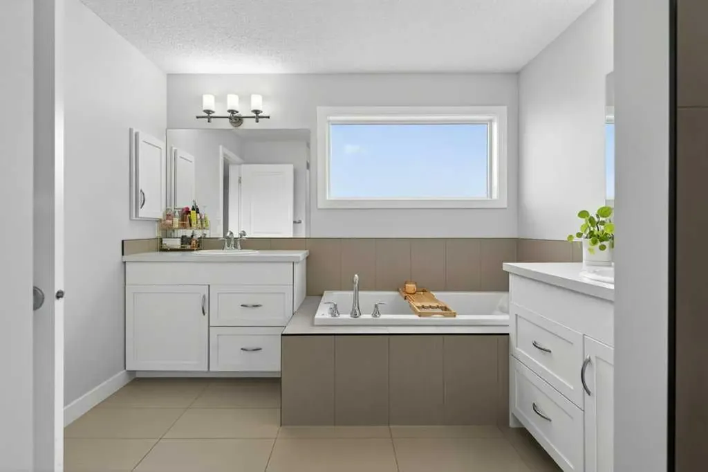 1091 Brightoncrest Green SE Calgary AB T2Z 1G8