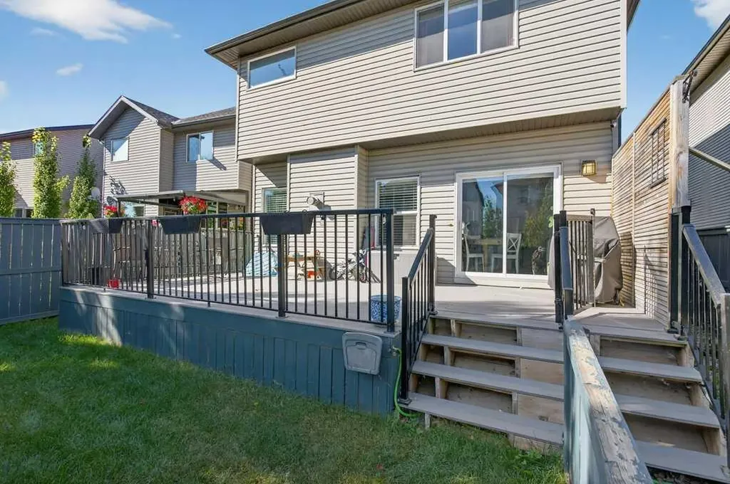 1091 Brightoncrest Green SE Calgary AB T2Z 1G8