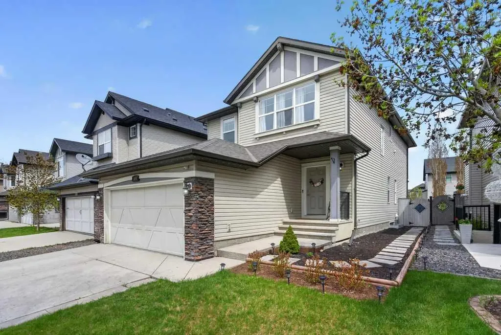 1091 Brightoncrest Green SE Calgary AB T2Z 1G8