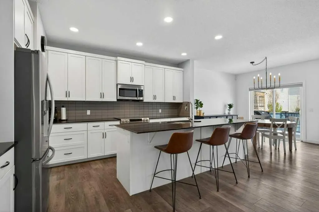 1091 Brightoncrest Green SE Calgary AB T2Z 1G8