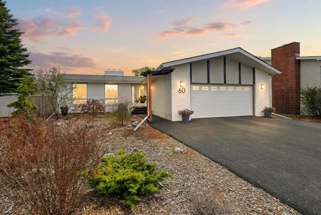 60 Anquetel Close Red Deer AB T4R 1G7