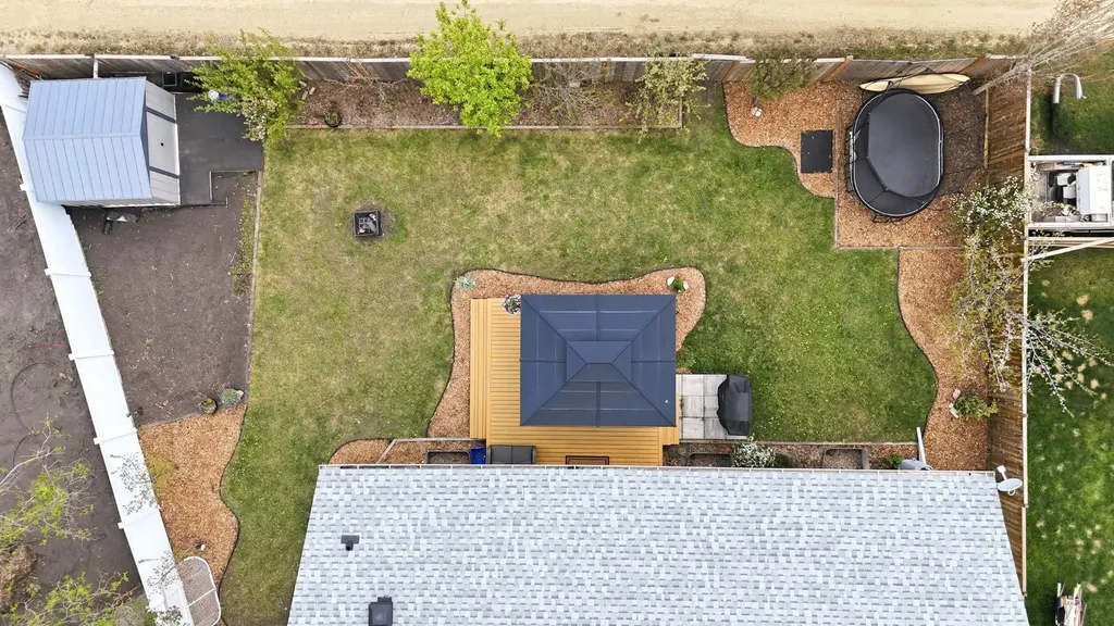60 Anquetel Close Red Deer AB T4R 1G7