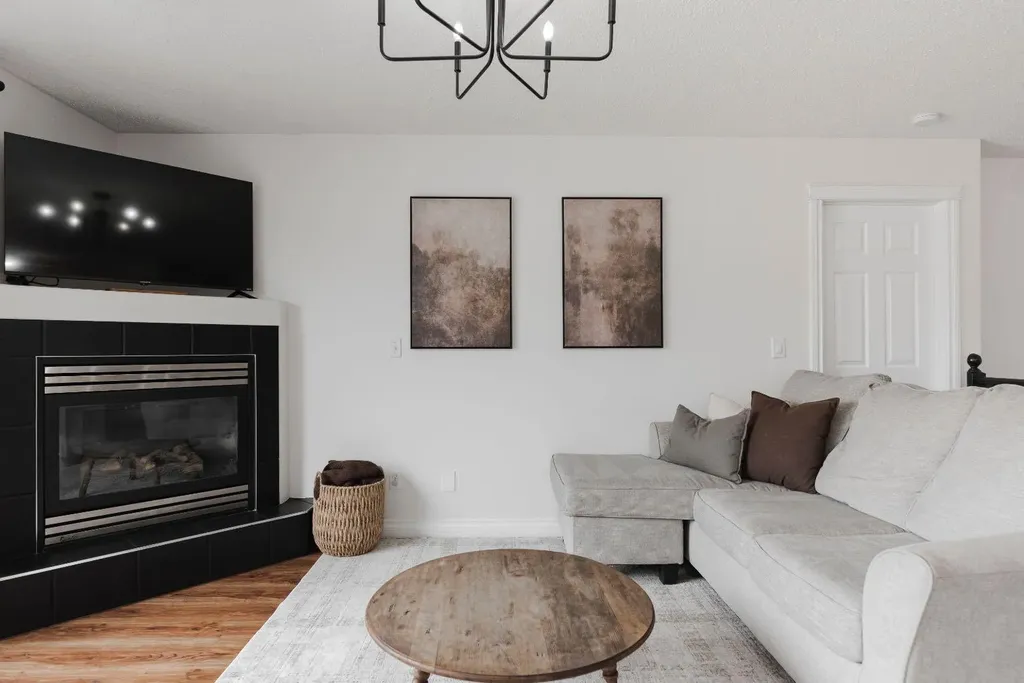 117 Sandulac Street Fort Mcmurray AB T9K 2T3