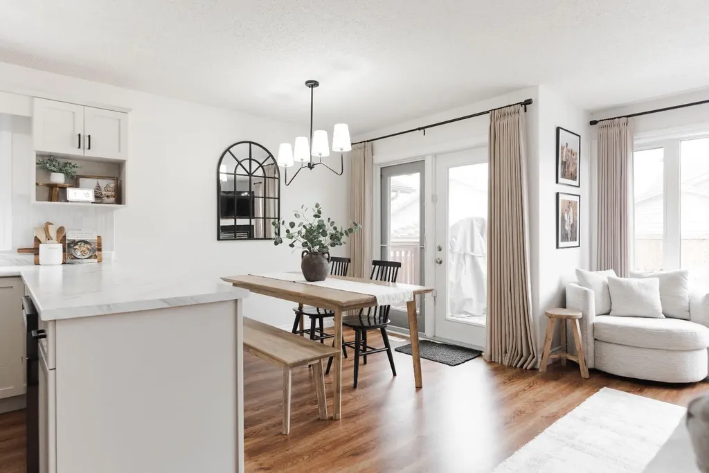 117 Sandulac Street Fort Mcmurray AB T9K 2T3