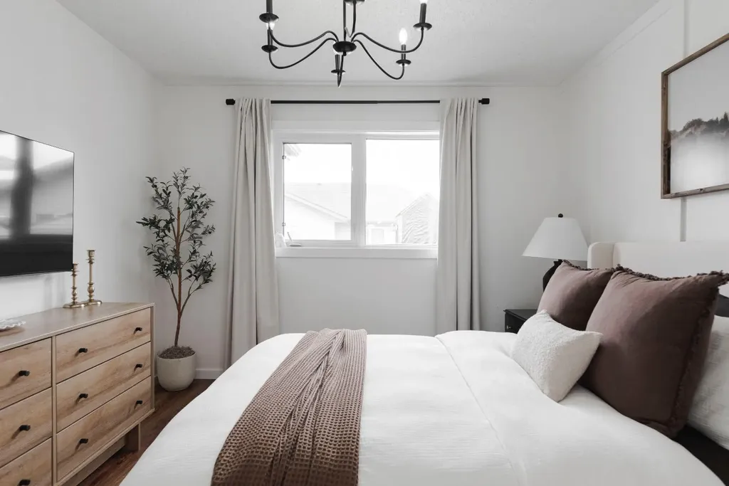 117 Sandulac Street Fort Mcmurray AB T9K 2T3