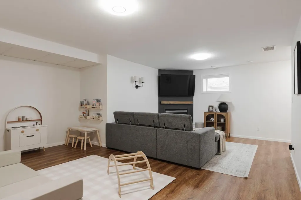 117 Sandulac Street Fort Mcmurray AB T9K 2T3