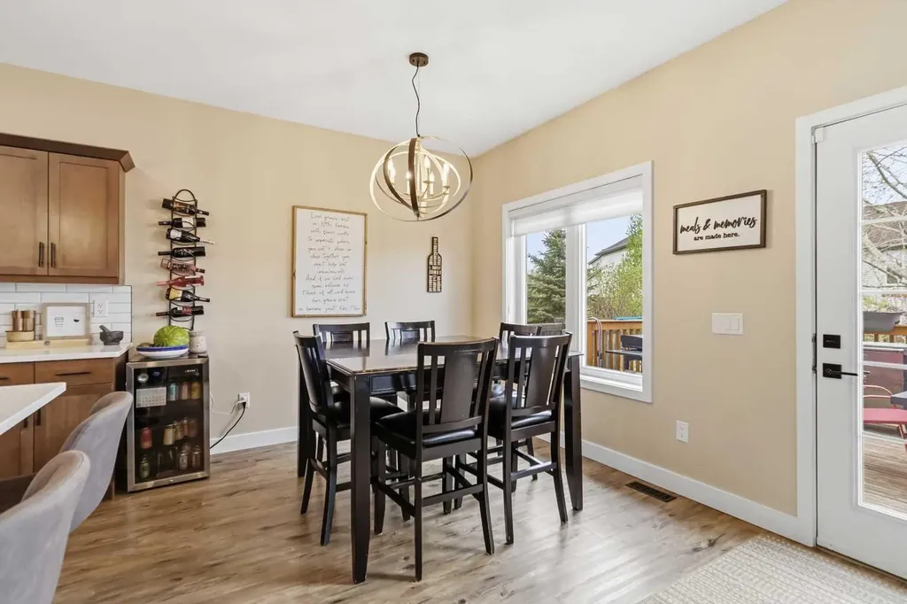 194 Nelson Lane Fort Mcmurray AB T9K 2S9