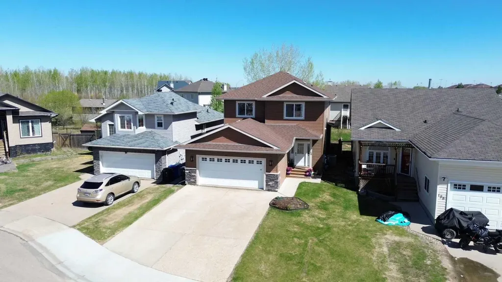 194 Nelson Lane Fort Mcmurray AB T9K 2S9
