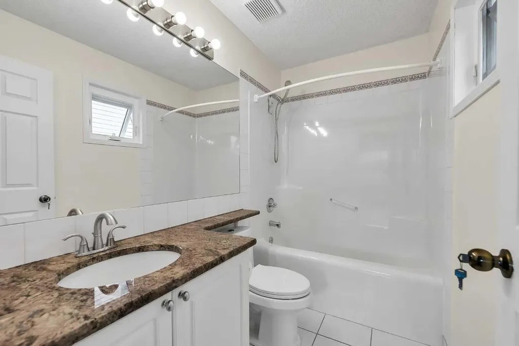 68 Catalina Circle NE Calgary AB T1Y 7B7