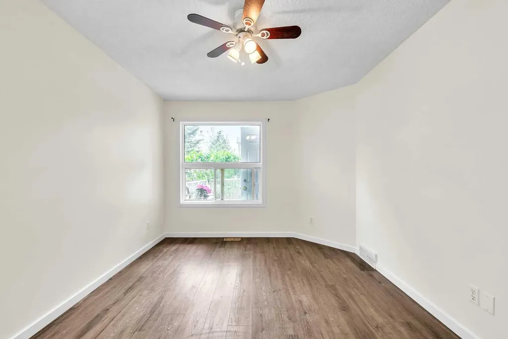 68 Catalina Circle NE Calgary AB T1Y 7B7