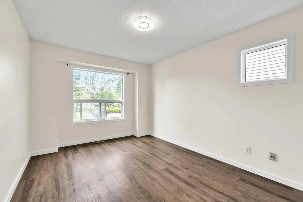 68 Catalina Circle NE Calgary AB T1Y 7B7