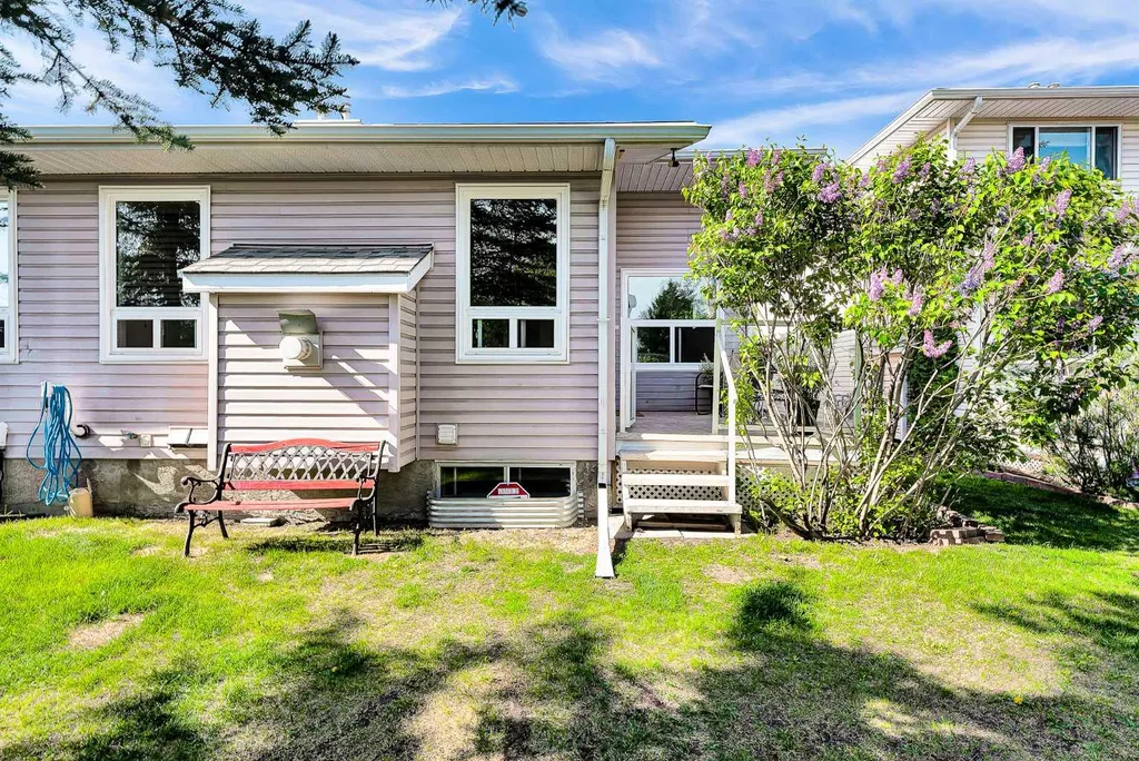 68 Catalina Circle NE Calgary AB T1Y 7B7