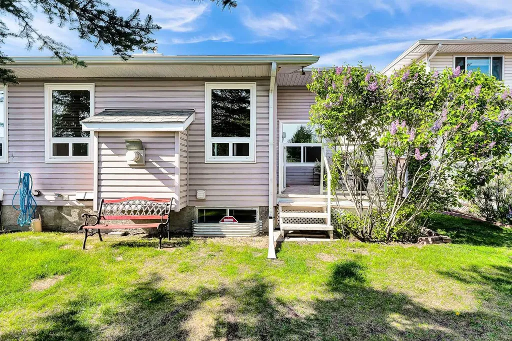 68 Catalina Circle NE Calgary AB T1Y 7B7