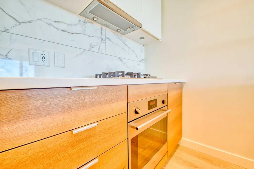 108 Waterfront Court SW Calgary AB T2P 1K7