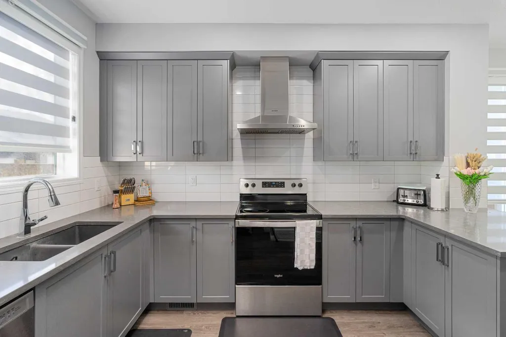 56 Belmont Green SW Calgary AB T2X5E3