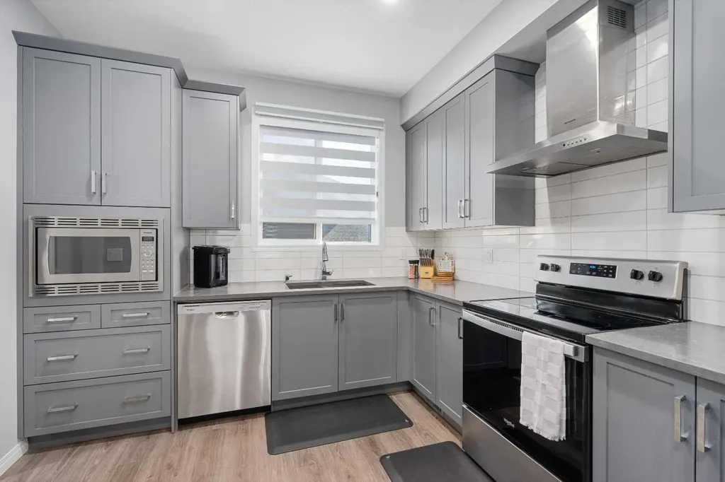 56 Belmont Green SW Calgary AB T2X5E3