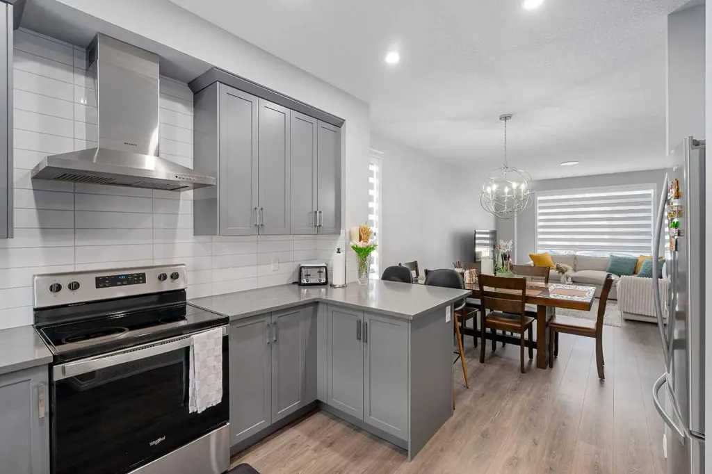 56 Belmont Green SW Calgary AB T2X5E3