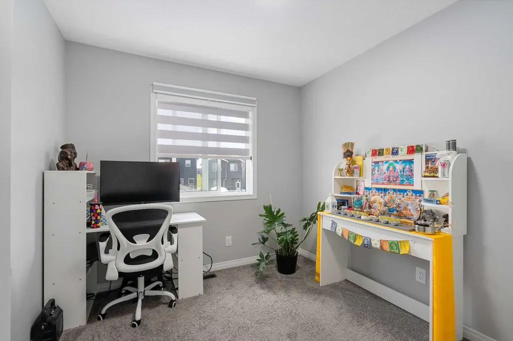 56 Belmont Green SW Calgary AB T2X5E3