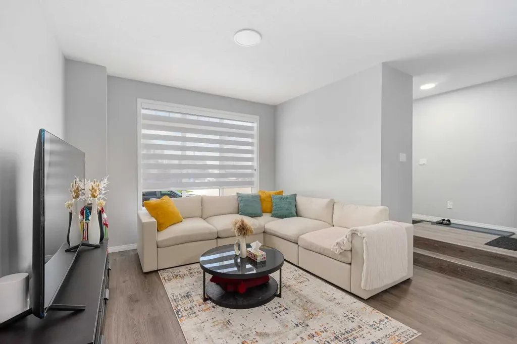 56 Belmont Green SW Calgary AB T2X5E3