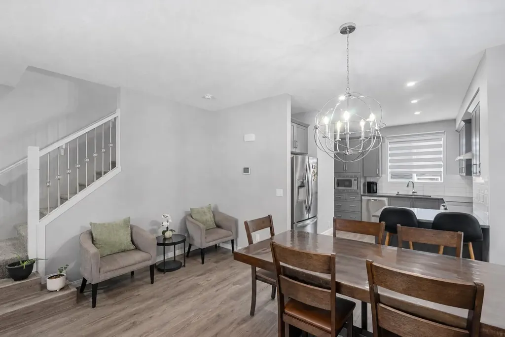 56 Belmont Green SW Calgary AB T2X5E3