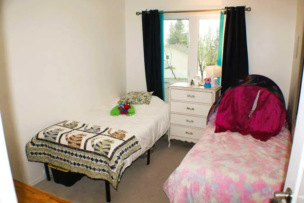31 Schofield Place Pincher Creek AB T0K1W0