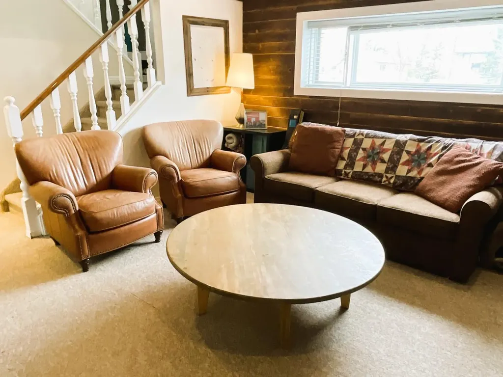 31 Schofield Place Pincher Creek AB T0K1W0