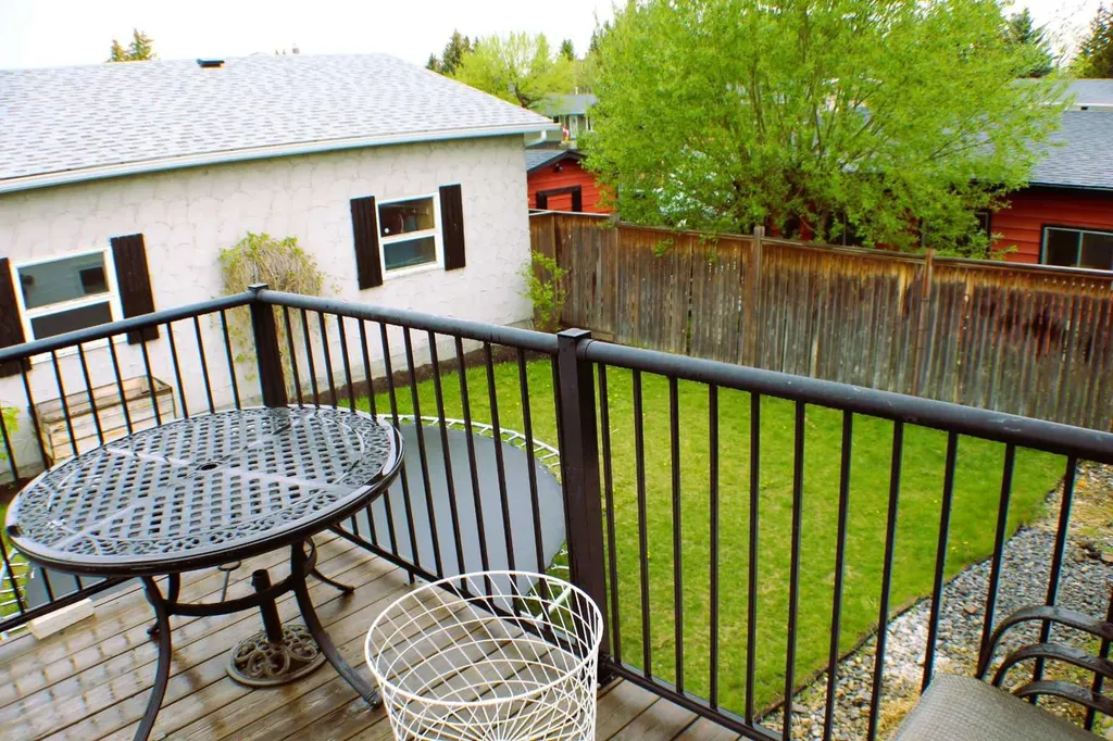 31 Schofield Place Pincher Creek AB T0K1W0